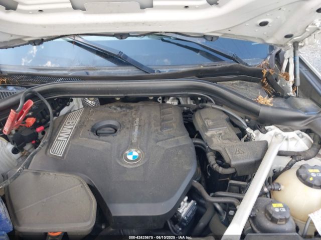 2018 BMW X3 5UXTR9C51JLC82858 Photo 9
