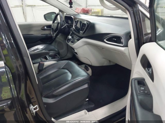 2017 CHRYSLER PACIFICA 2C4RC1BG0HR576249 Photo 4