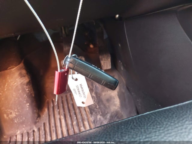 Jeep Compass 2020 3C4NJDDB8LT207880 Image 11