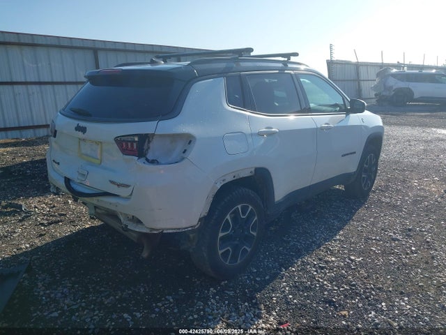 Jeep Compass 2020 3C4NJDDB8LT207880 Image 4
