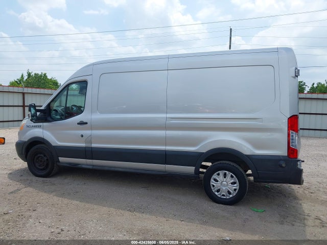 1FTNR2CG5FKA90758 Ford Transit