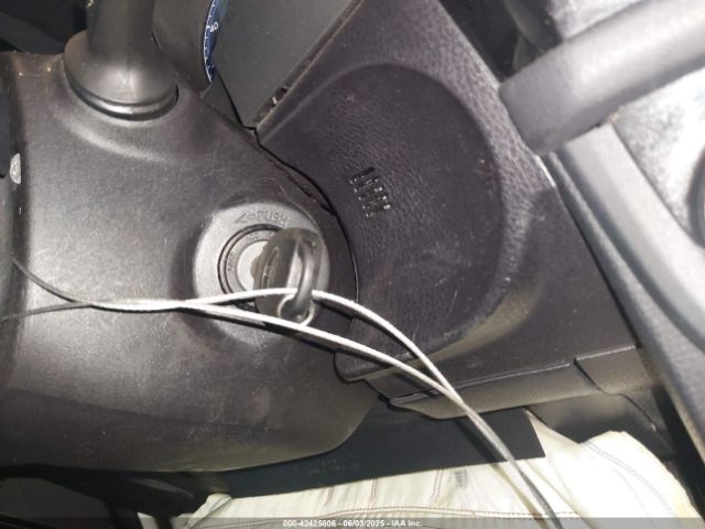 2T1BURHE8FC329240 Toyota Corolla S Plus