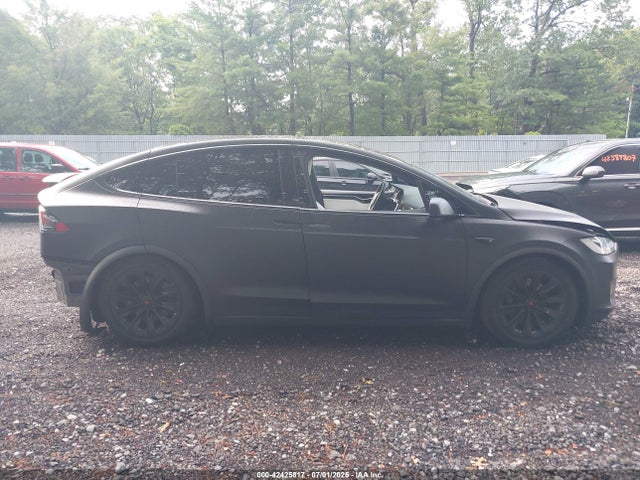 5YJXCAE26LF270281 Tesla MODEL X