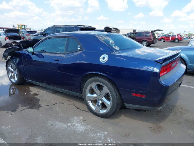 Dodge Challenger 2014 2C3CDYAG1EH249751 Image 3