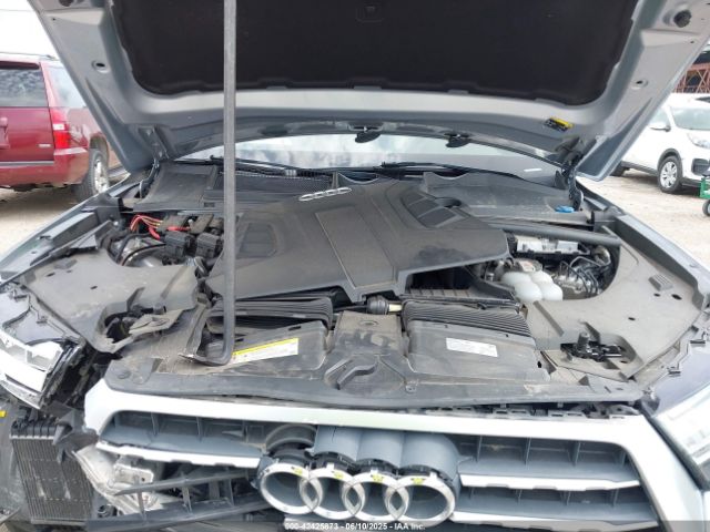 2019 AUDI Q7 WA1LAAF76KD042912 Photo 9