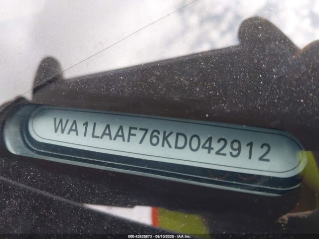 2019 AUDI Q7 WA1LAAF76KD042912 Photo 8