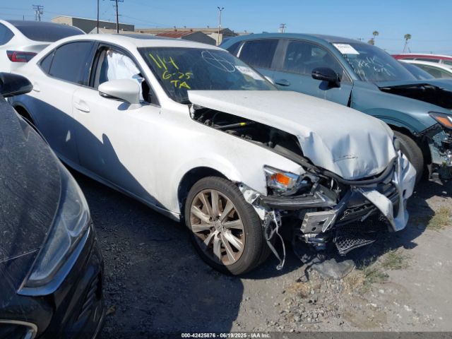 2016 LEXUS IS 200T JTHBA1D24G5018116