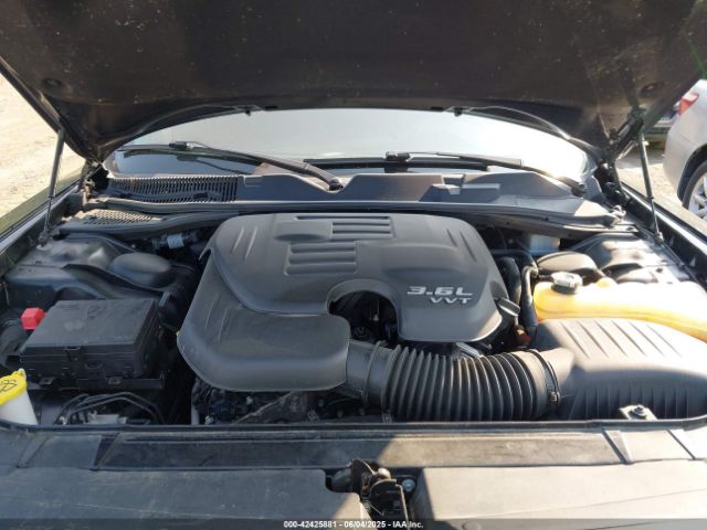 2C3CDZAG8JH276686 Dodge Challenger Sxt