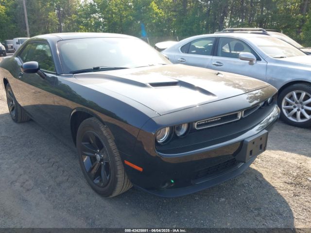 2C3CDZAG8JH276686 Dodge Challenger Sxt