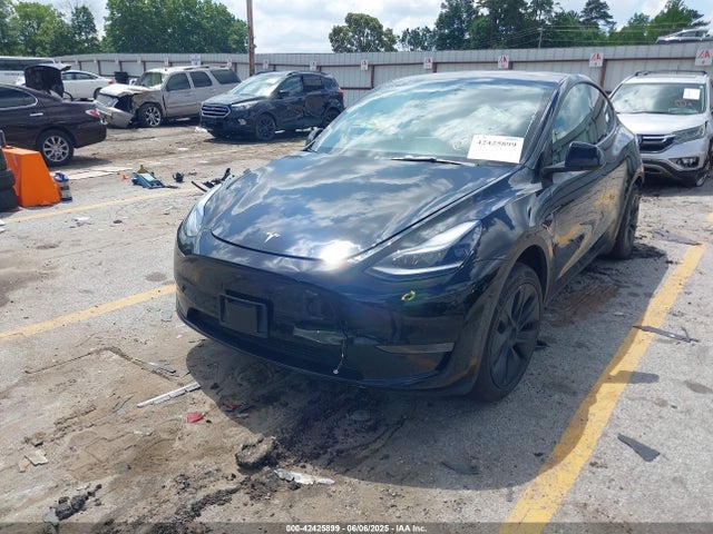 2025 TESLA MODEL Y 7SAYGDED6SA340405 Photo 1