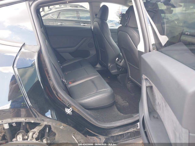 2025 TESLA MODEL Y 7SAYGDED6SA340405 Photo 7