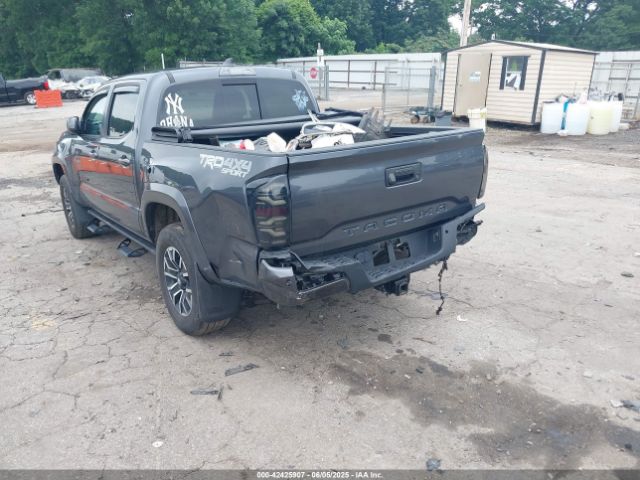 2022 TOYOTA TACOMA 3TMCZ5AN2NM507478 Photo 2