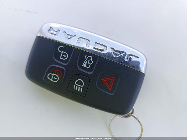 Jaguar aj126 2018 SAJDF1GV8JCK47579 Image 11