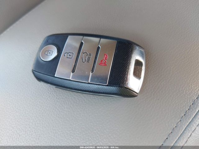 5XYPHDA12HG271458 KIA Sorento 2.0t Ex