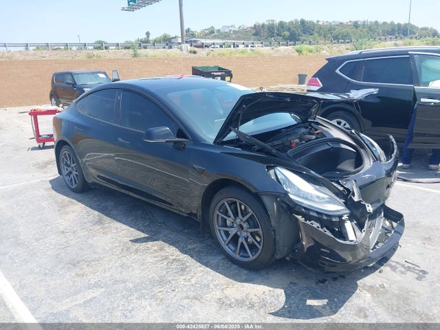 2018 TESLA MODEL 3 5YJ3E1EA1JF123363 Photo 0