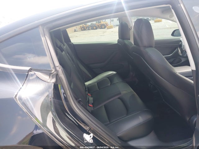 2018 TESLA MODEL 3 5YJ3E1EA1JF123363 Photo 7