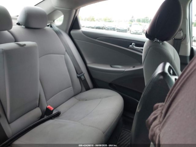 5NPEB4AC8EH916550 Hyundai SONATA GLS
