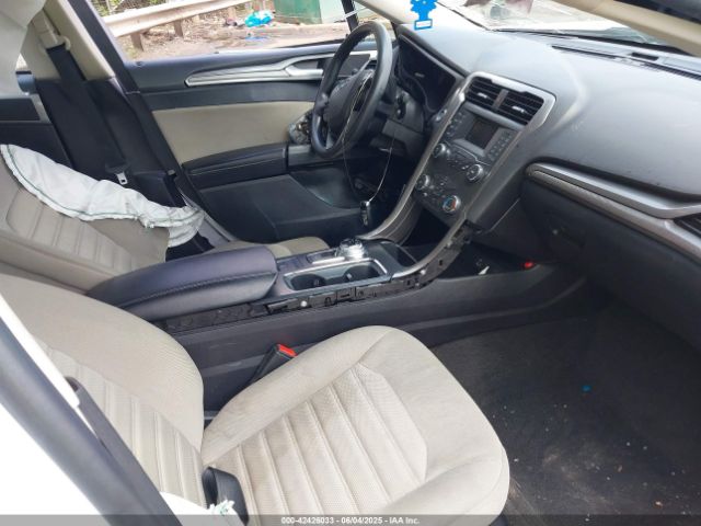 2019 FORD FUSION 3FA6P0G77KR234914 Photo 4
