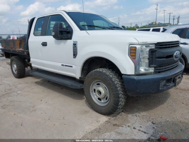 1FD7X2BT6JEC67611 auction archive image