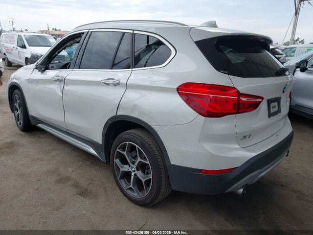2019 BMW X1 WBXHU7C54K5L11611 Photo 2