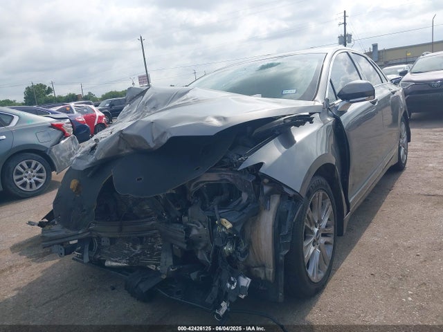 3LN6L2GK3ER807586 Lincoln MKZ