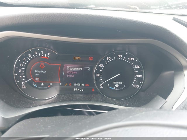 3LN6L2GK3ER807586 Lincoln MKZ