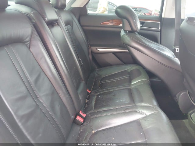 3LN6L2GK3ER807586 Lincoln MKZ