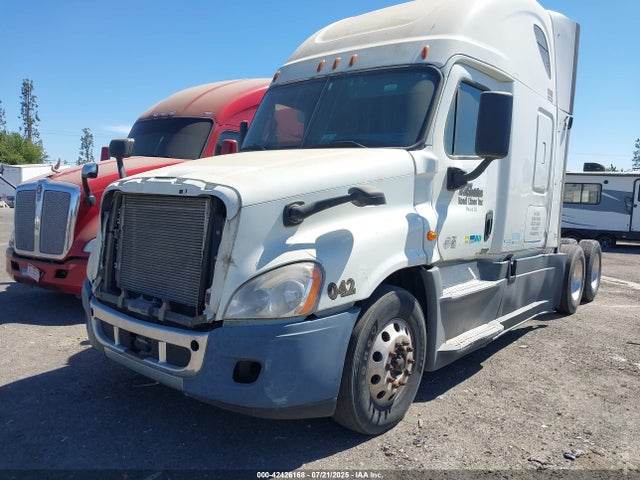 Продажа на аукционе авто 2016 Freightliner Cascadia 125, vin: 3AKJGLDR0GSHF1582, номер лота: 42426168