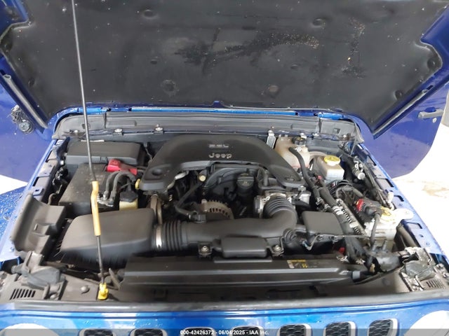 1C4HJXEG0JW250450 Jeep 2018