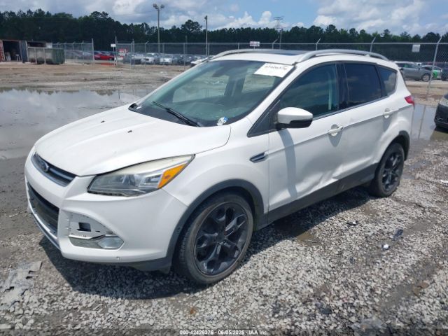 1FMCU0J98EUD63186 Ford Escape Titanium