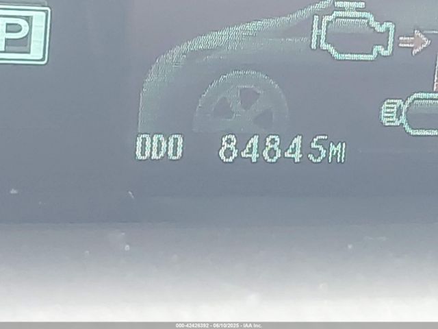 JTDKN3DUXF1932119 Toyota Prius Two
