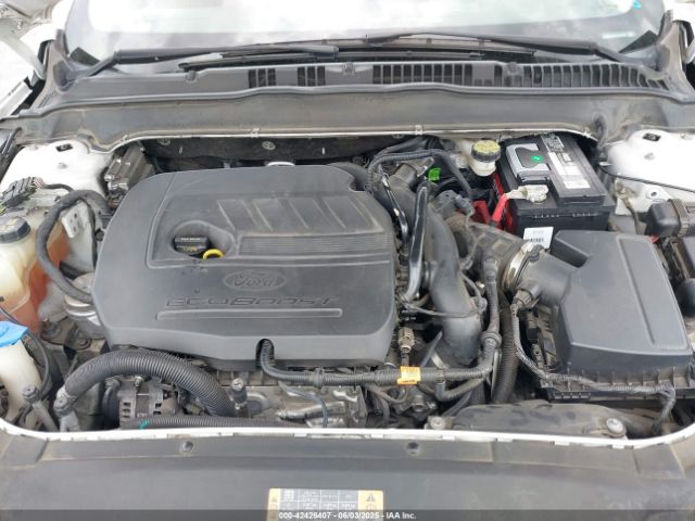 3FA6P0HD6ER185438 Ford FUSION SE
