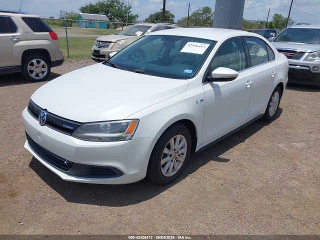 3VW637AJ9EM214259 Volkswagen Jetta Hybrid Se