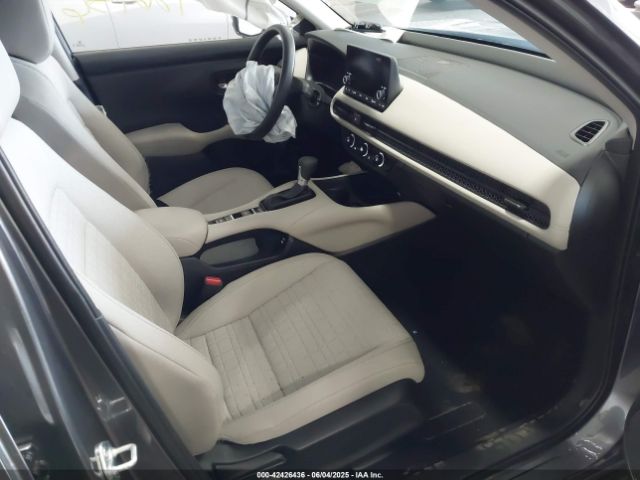 2024 HONDA HR-V 3CZRZ2H38RM755554 Photo 4
