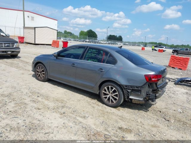 2018 VOLKSWAGEN JETTA 3VWDB7AJ1JM243775 Photo 2