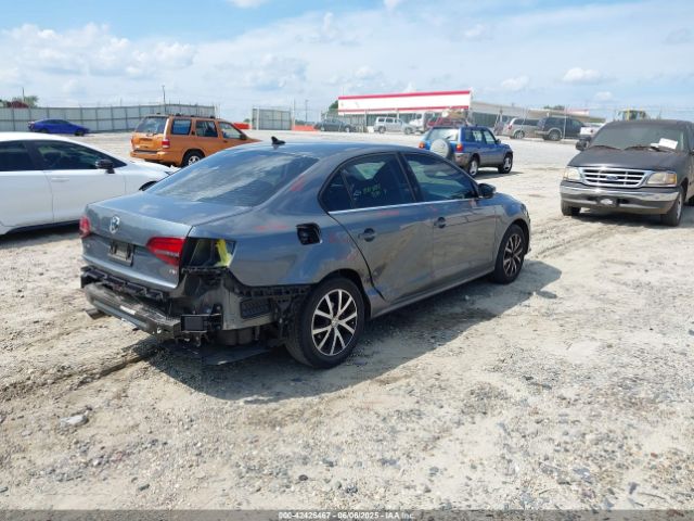 2018 VOLKSWAGEN JETTA 3VWDB7AJ1JM243775 Photo 3