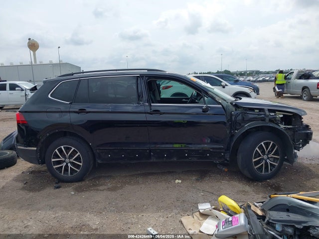 Volkswagen Tiguan 2021 3VV3B7AX2MM013557 Image 14