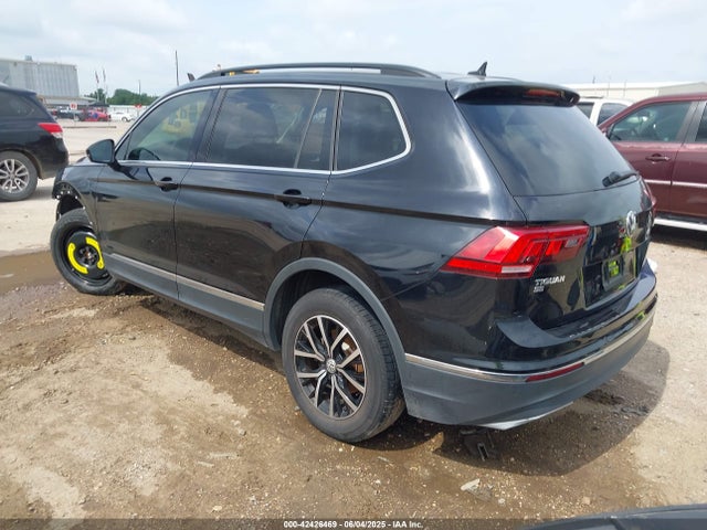 Volkswagen Tiguan 2021 3VV3B7AX2MM013557 Image 3