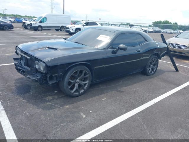 2C3CDZAG2GH100743 Dodge Challenger Sxt