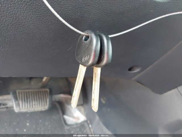 KNADM4A35G6675773 KIA RIO LX