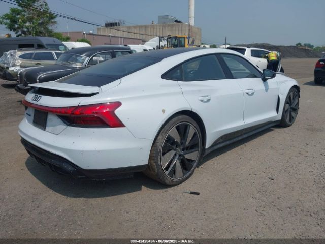 WAUEJBFWXP7008583 Audi E-tron Gt Prestige Quattro