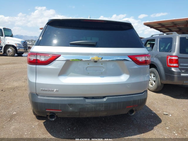 Продажа на аукционе авто 2020 Chevrolet Traverse Fwd Ls, vin: 1GNERFKW4LJ183988, номер лота: 42426516