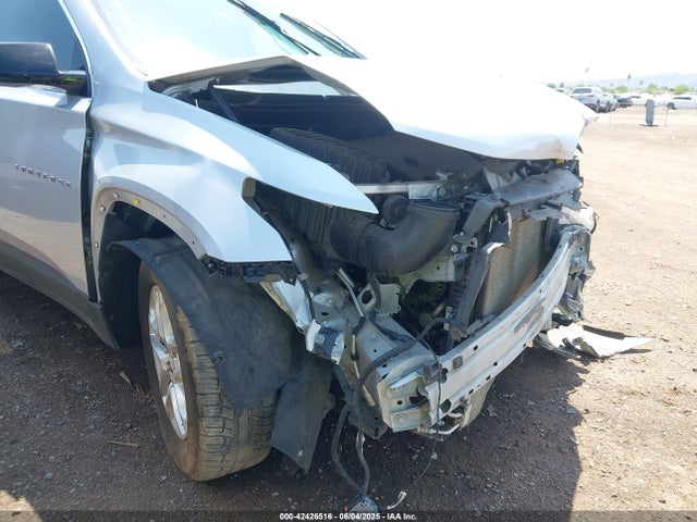 Продажа на аукционе авто 2020 Chevrolet Traverse Fwd Ls, vin: 1GNERFKW4LJ183988, номер лота: 42426516