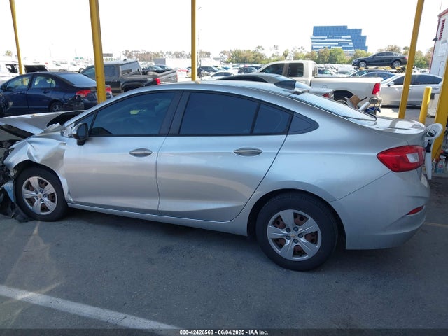 1G1BC5SM4H7268042 Chevrolet le2 -di: direct injection, vvt: variable valve timing, gen, alum