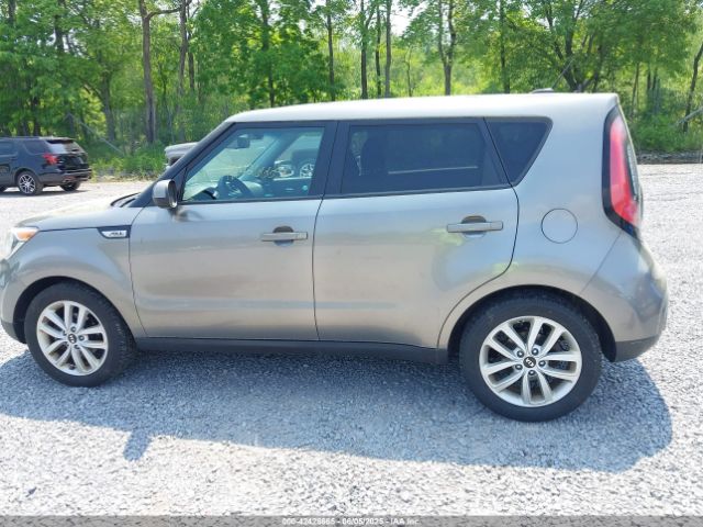 KNDJP3A51J7605777 KIA SOUL +