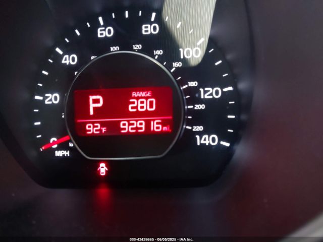KNDJP3A51J7605777 KIA SOUL +
