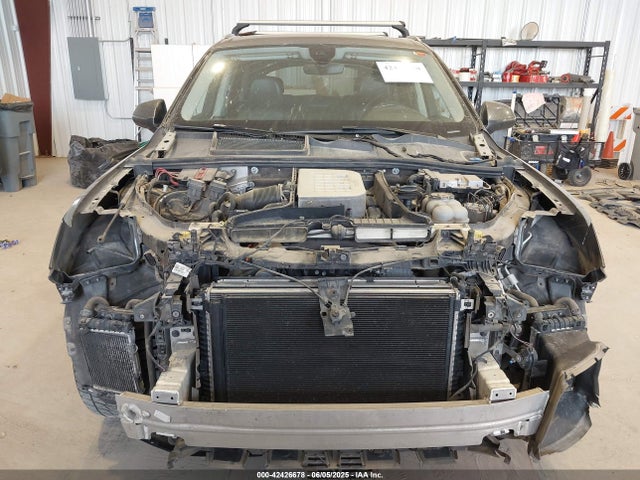 WA1LAAF7XKD045120 Audi 2019