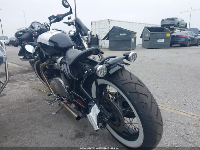 2018 TRIUMPH MOTORCYCLE BONNEVILLE SMTD42HL1JT835087 Photo 2