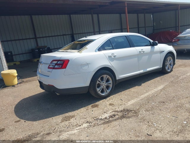 1FAHP2D80GG156976 Ford 2016