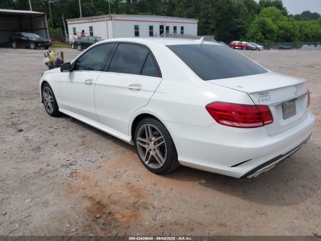 2014 MERCEDES-BENZ E 350 WDDHF5KB1EA802769 Photo 2